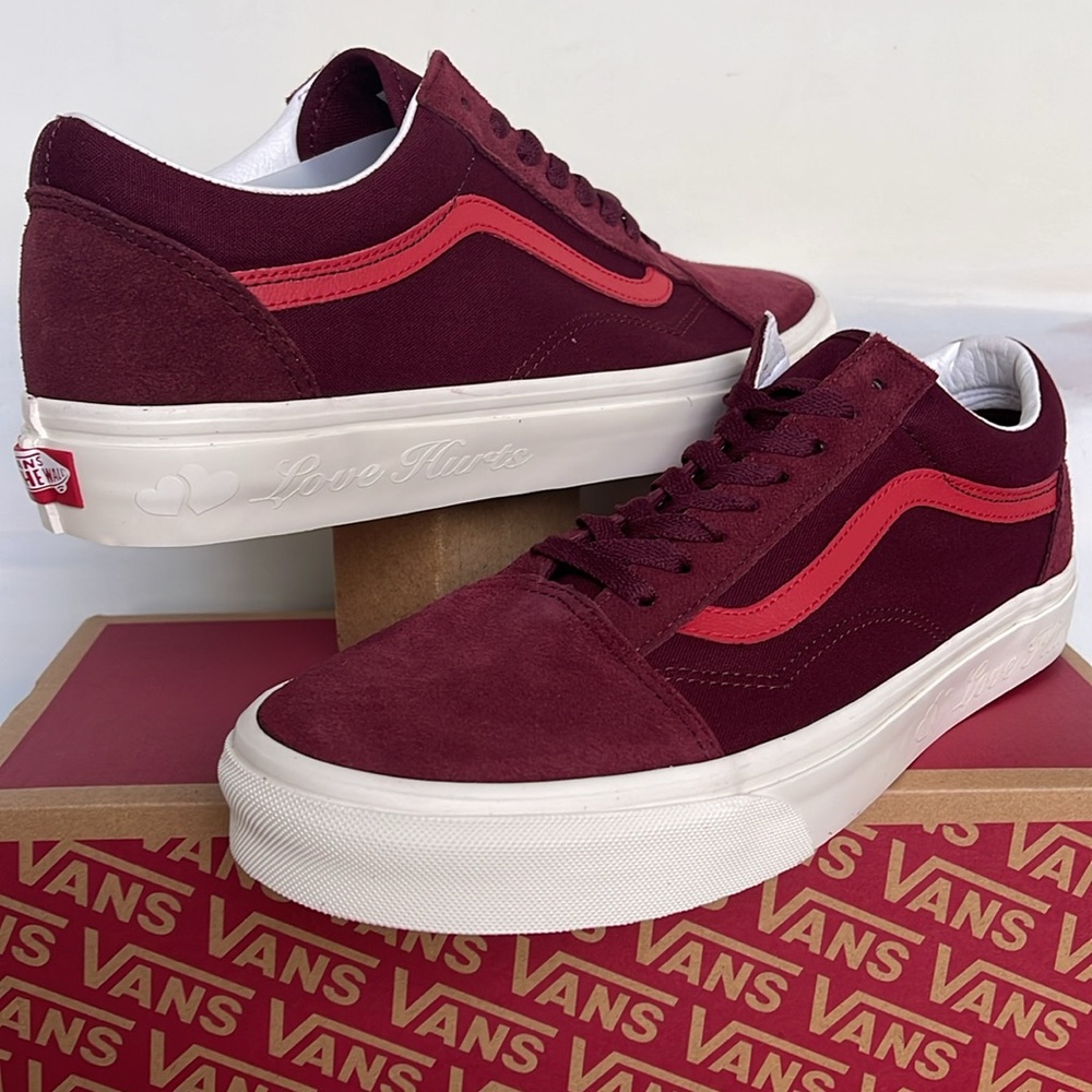 Vans Men’s Old Skool
Secret Lover Port Royale
VN0007NT4QU
Sneakers - Picture 9 of 16